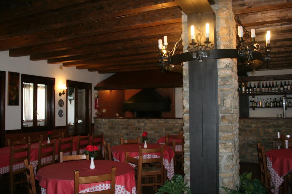 Agriturismo Cascina Del Vai Кайро-Монтенотте Экстерьер фото