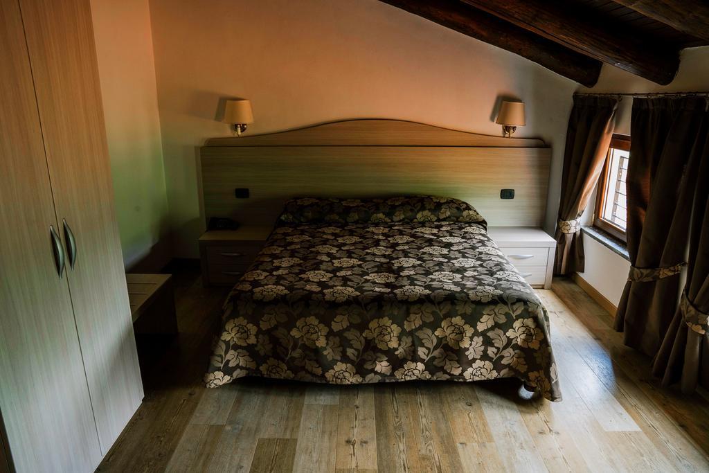 Agriturismo Cascina Del Vai Кайро-Монтенотте Экстерьер фото