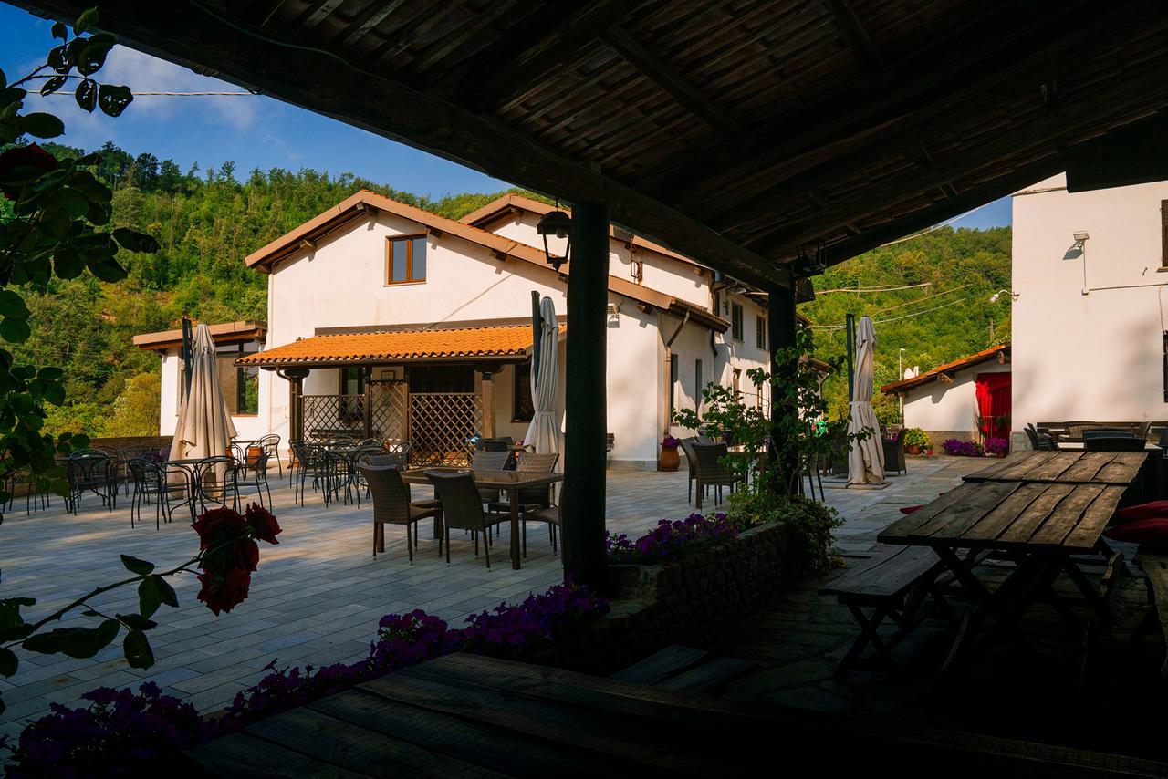 Agriturismo Cascina Del Vai Кайро-Монтенотте Экстерьер фото